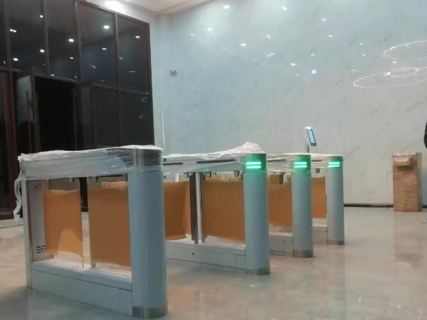 醫(yī)院智能門禁系統(tǒng)助力疫情防控，減輕人防工作壓力