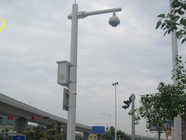 工地視頻監(jiān)控?cái)z像頭如何安裝呢？