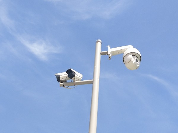 防止高空墜物，一定要安排高空墜物監(jiān)控系統(tǒng)