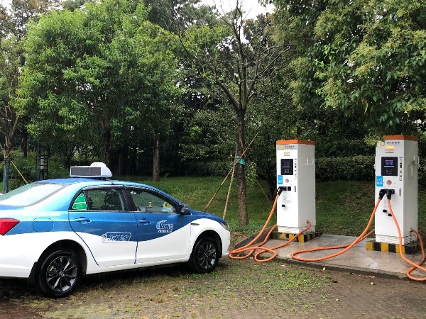 電動(dòng)汽車充電樁安裝智能視頻監(jiān)控系統(tǒng)的作用是什么？