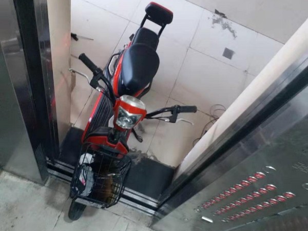 智能視頻監(jiān)控?cái)z像頭“上崗”，電動(dòng)車(chē)再也別想上樓了